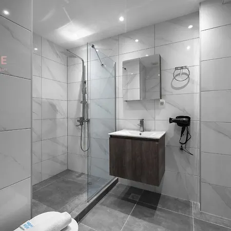Salome, Nilie Hospitality Mgmt Θεσσαλονίκη